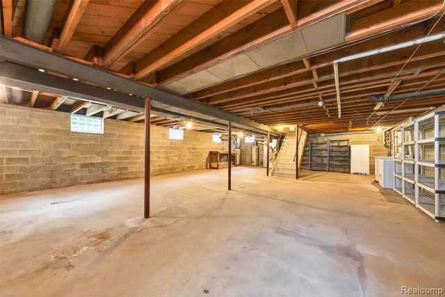 26710 La Muera Street, Farmington Hills, MI 48334