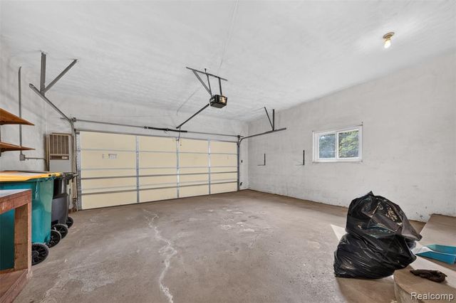 26710 La Muera Street, Farmington Hills, MI 48334