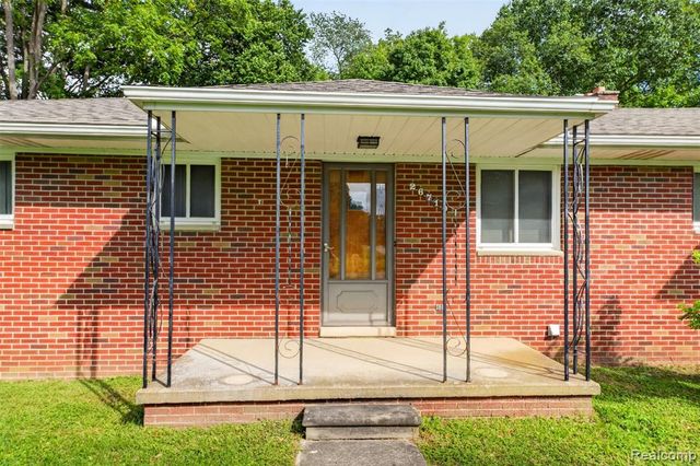 26710 La Muera Street, Farmington Hills, MI 48334