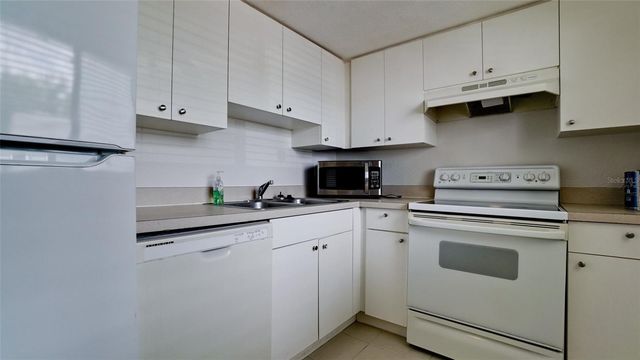 5310 26TH STREET W 2702, Bradenton, FL 34207