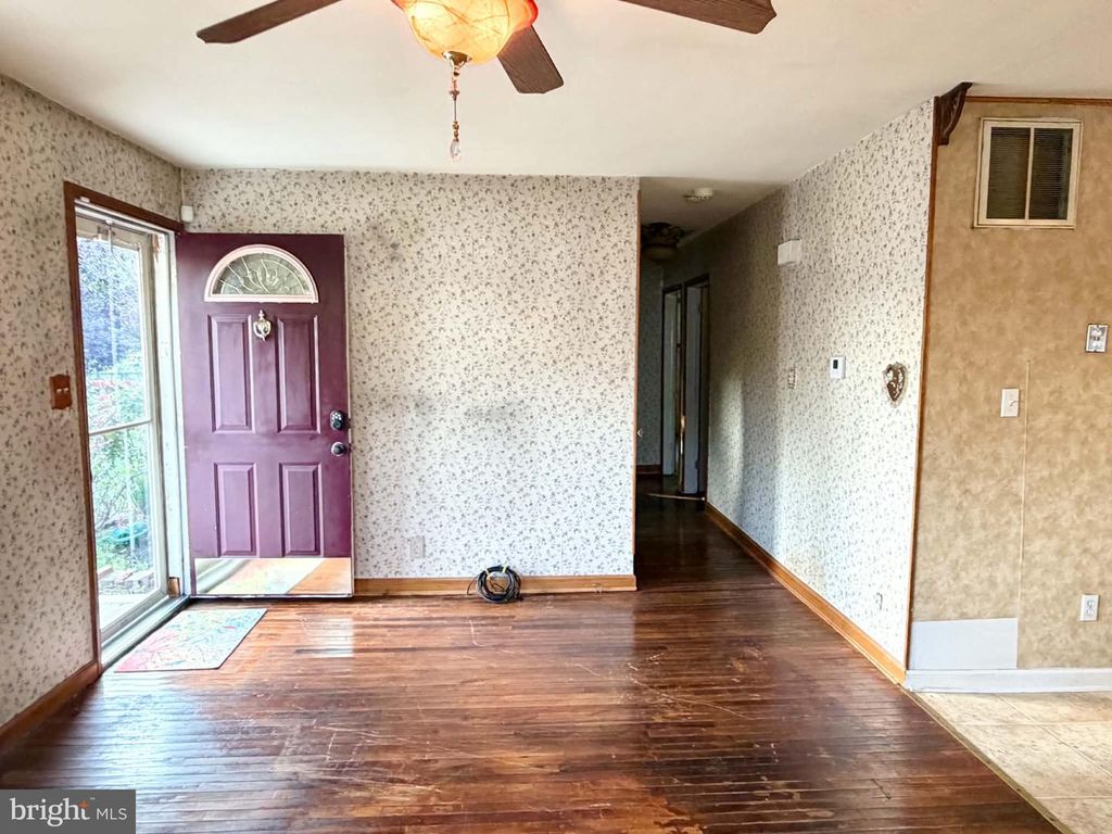 454 FLORENCE BLVD, WILLIAMSTOWN, NJ 08094 — photo 4