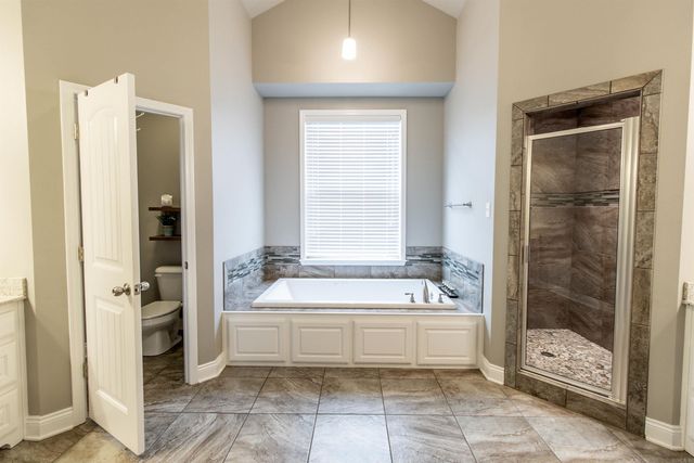 3739 Buckskin Rd, Benton, AR 72015