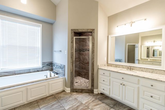 3739 Buckskin Rd, Benton, AR 72015