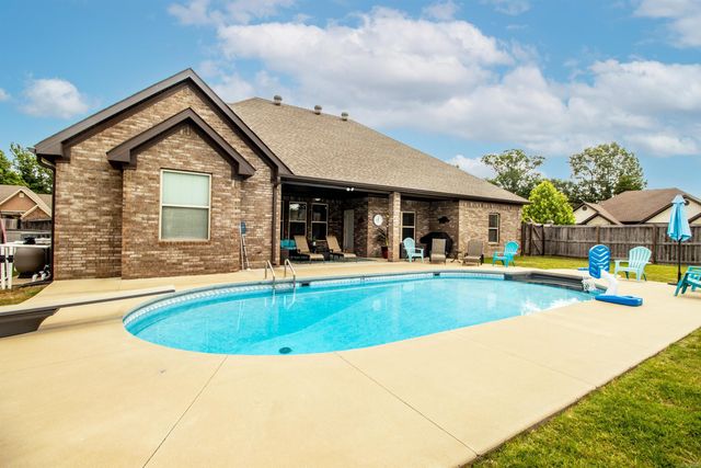 3739 Buckskin Rd, Benton, AR 72015