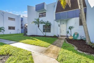 2774 S University Dr 10A, Davie, FL 33328