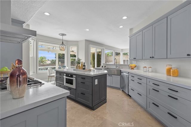 5415 Los Monteros, Yorba Linda, CA 92887