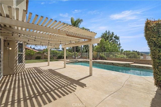 5415 Los Monteros, Yorba Linda, CA 92887