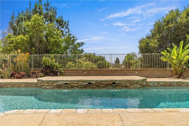5415 Los Monteros, Yorba Linda, CA 92887