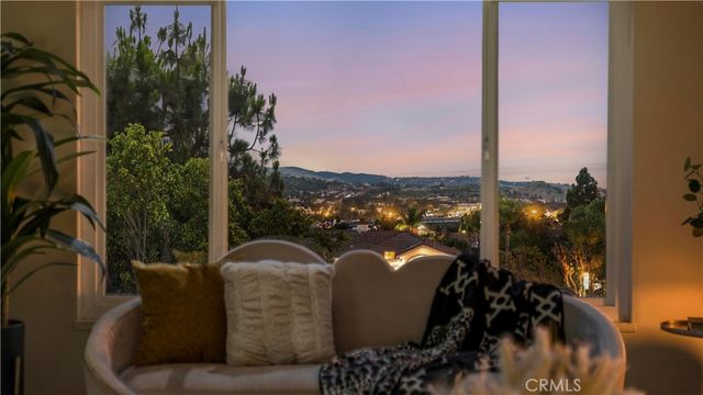 5415 Los Monteros, Yorba Linda, CA 92887