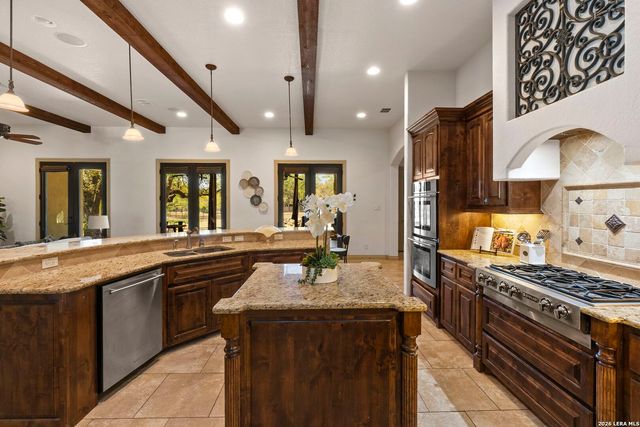 8518 Wild Trace, Garden Ridge, TX 78266