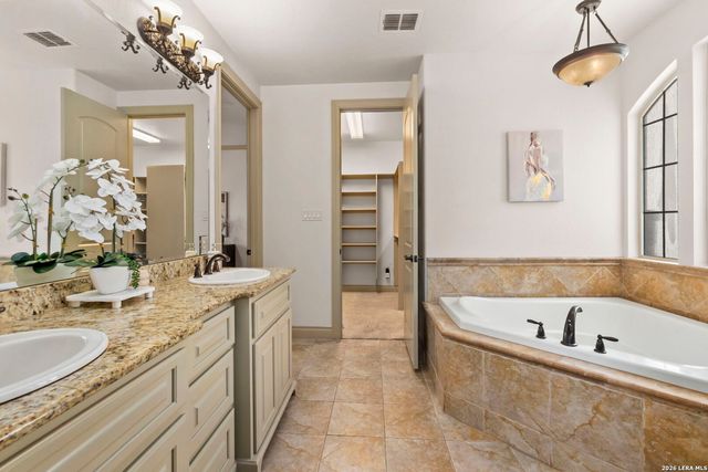 8518 Wild Trace, Garden Ridge, TX 78266