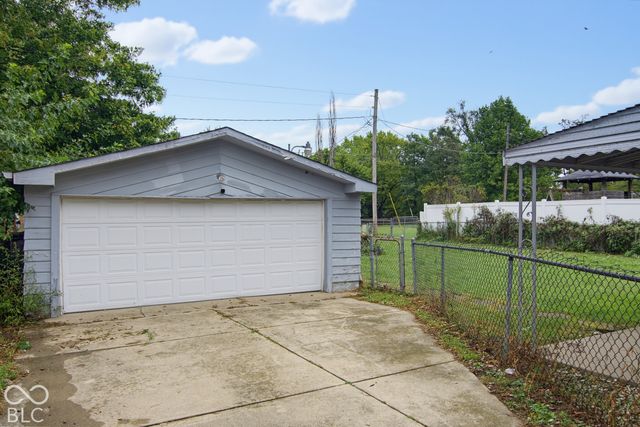612 W Park Avenue, Greenfield, IN 46140