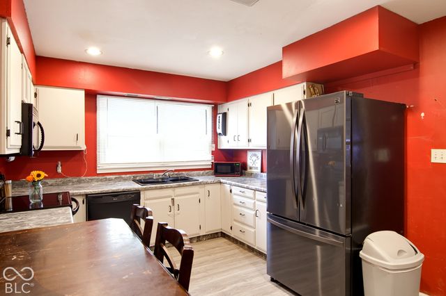 612 W Park Avenue, Greenfield, IN 46140