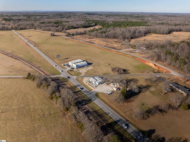 03 Sc 14 Highway, Laurens, SC 29360