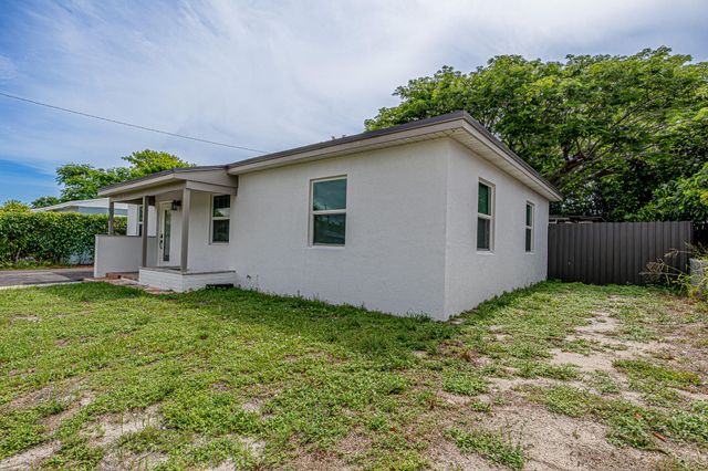 1416 S C Street, Lake Worth Beach, FL 33460