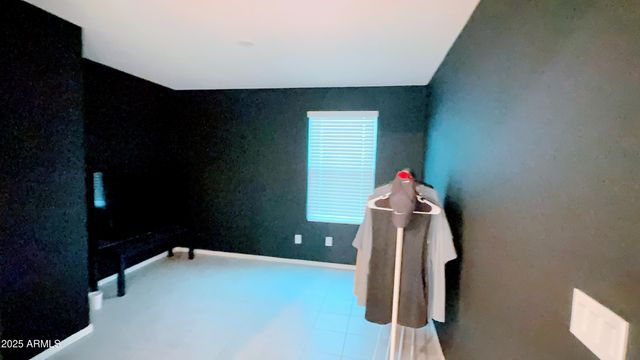 8416 W AGORA Lane, Tolleson, AZ 85353