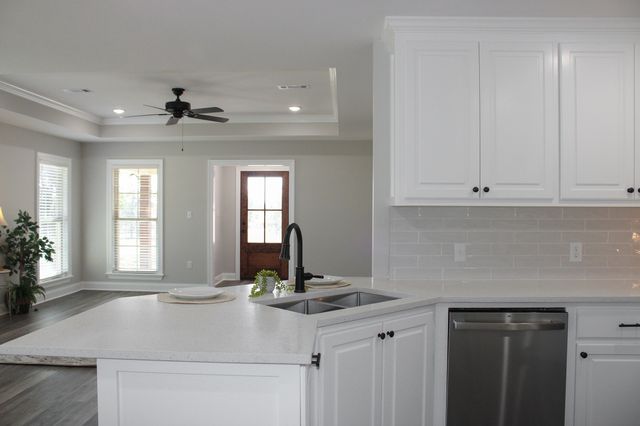 80 Meadow Breeze Rd., Sumrall, MS 39482