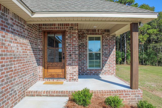 80 Meadow Breeze Rd., Sumrall, MS 39482
