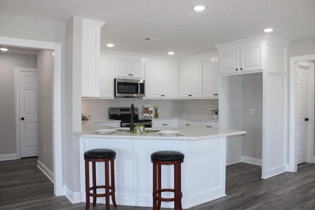 80 Meadow Breeze Rd., Sumrall, MS 39482