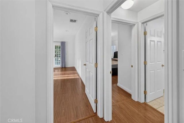 11407 Delano, North Hollywood, CA 91606