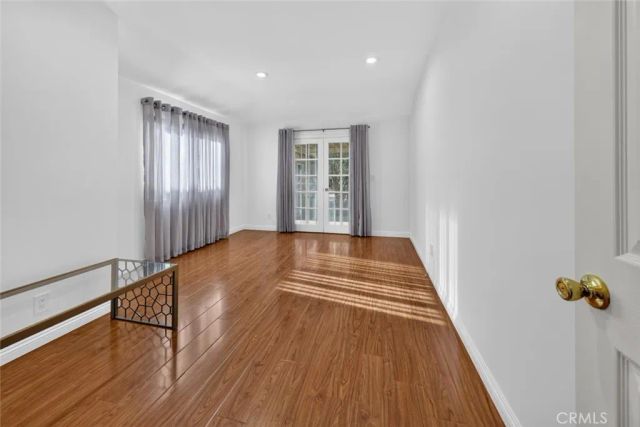 11407 Delano, North Hollywood, CA 91606