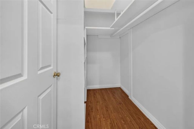 11407 Delano, North Hollywood, CA 91606