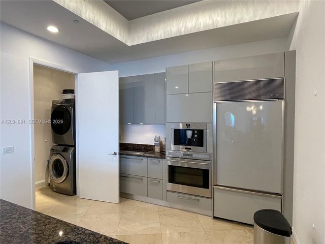 16001 COLLINS AVE 4107, Sunny Isles Beach, FL 33160