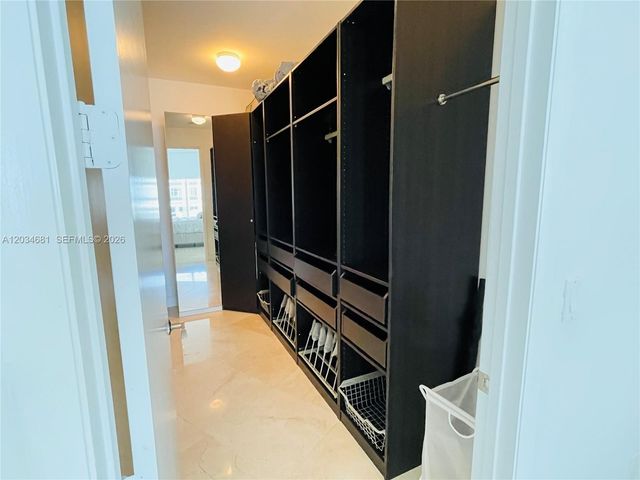 16001 COLLINS AVE 4107, Sunny Isles Beach, FL 33160