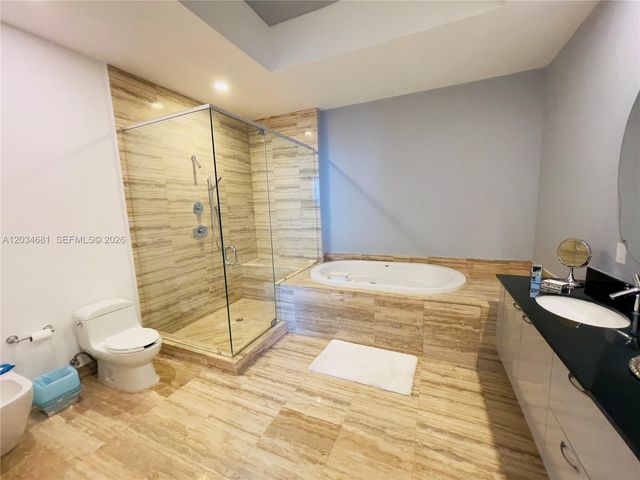 16001 COLLINS AVE 4107, Sunny Isles Beach, FL 33160