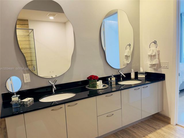 16001 COLLINS AVE 4107, Sunny Isles Beach, FL 33160