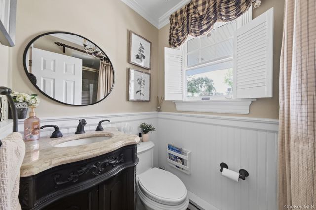 17 Milburn Road, South Setauket, NY 11720