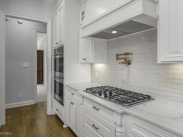 1056 Saint Francis Way, Shreveport, LA 71106