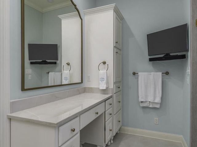 1056 Saint Francis Way, Shreveport, LA 71106