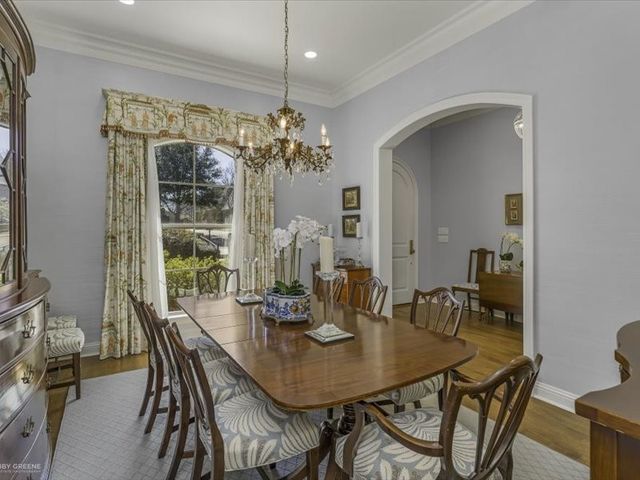 1056 Saint Francis Way, Shreveport, LA 71106