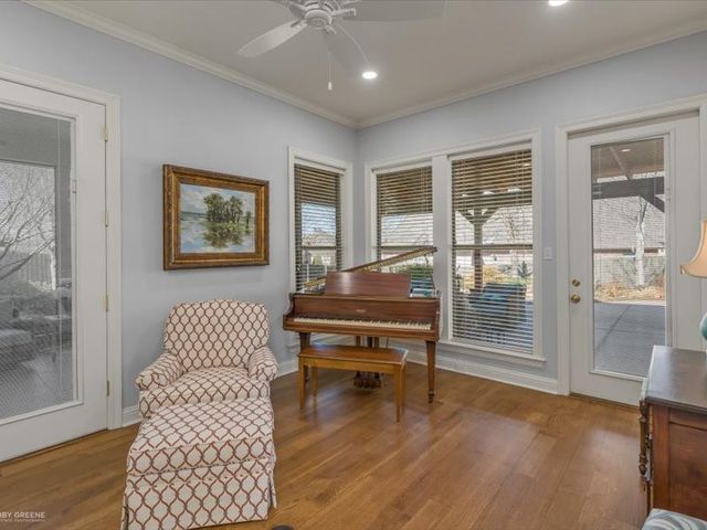 1056 Saint Francis Way, Shreveport, LA 71106