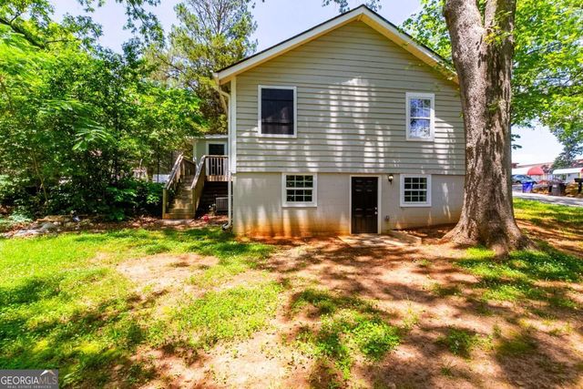 2949 Pearl Street, East Point, GA 30344