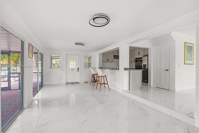 7601 NW 82nd Ter, Parkland, FL 33067