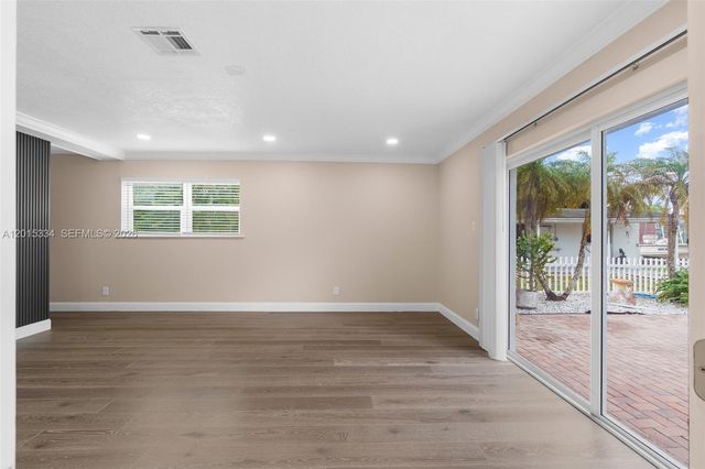 7601 NW 82nd Ter, Parkland, FL 33067