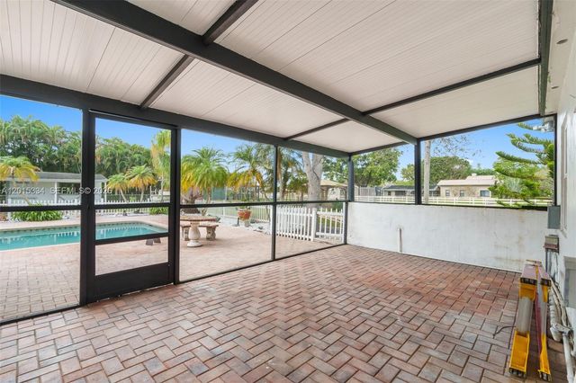 7601 NW 82nd Ter, Parkland, FL 33067