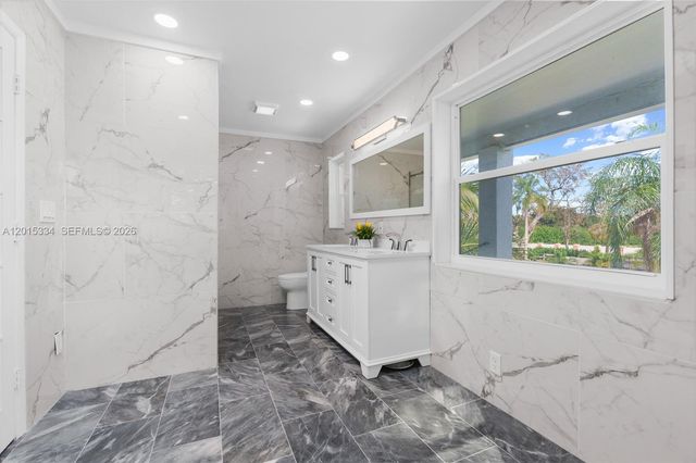 7601 NW 82nd Ter, Parkland, FL 33067