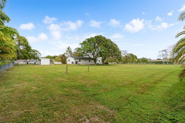 7601 NW 82nd Ter, Parkland, FL 33067