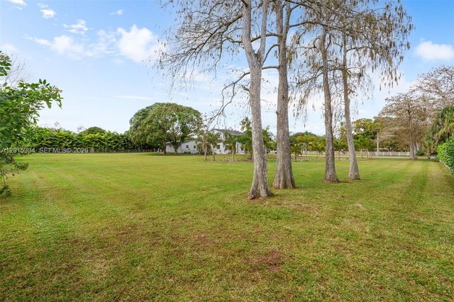 7601 NW 82nd Ter, Parkland, FL 33067