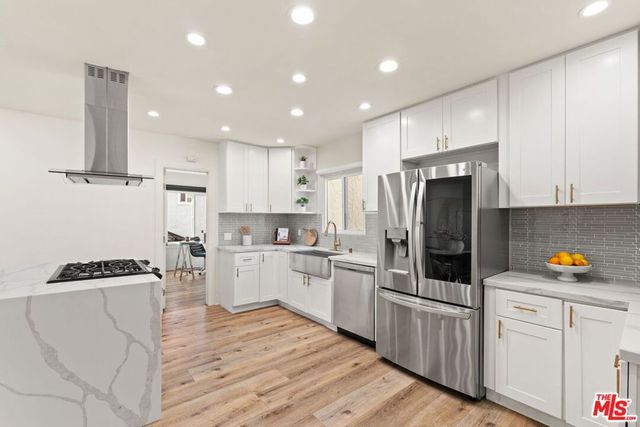 1235 E 74th Street, Los Angeles, CA 90001