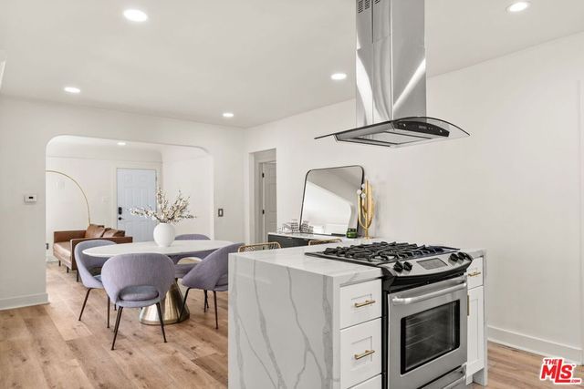 1235 E 74th Street, Los Angeles, CA 90001