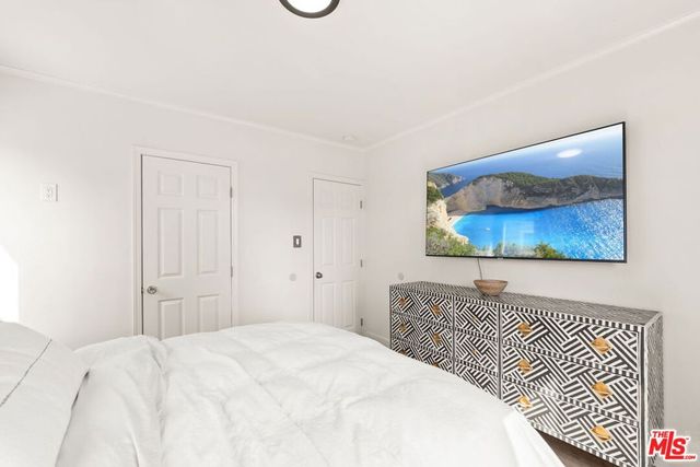 1235 E 74th Street, Los Angeles, CA 90001