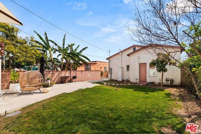 1235 E 74th Street, Los Angeles, CA 90001