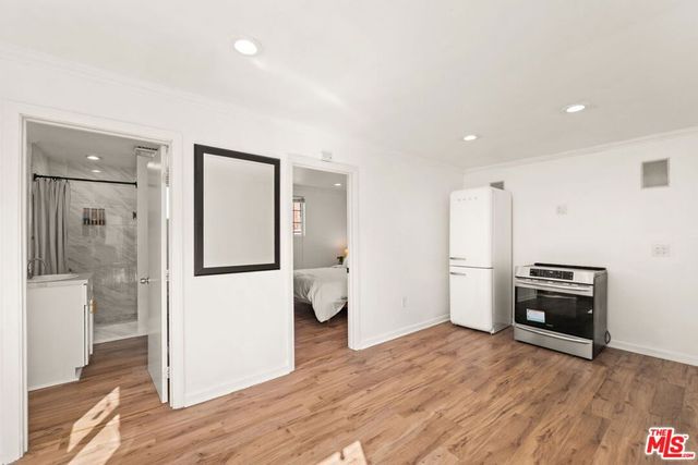 1235 E 74th Street, Los Angeles, CA 90001