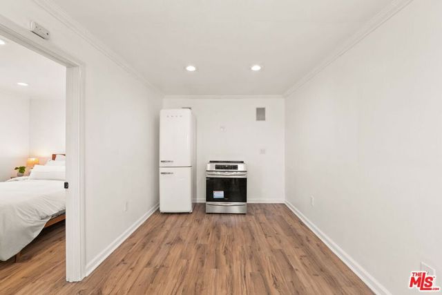 1235 E 74th Street, Los Angeles, CA 90001