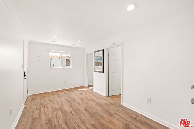 1235 E 74th Street, Los Angeles, CA 90001