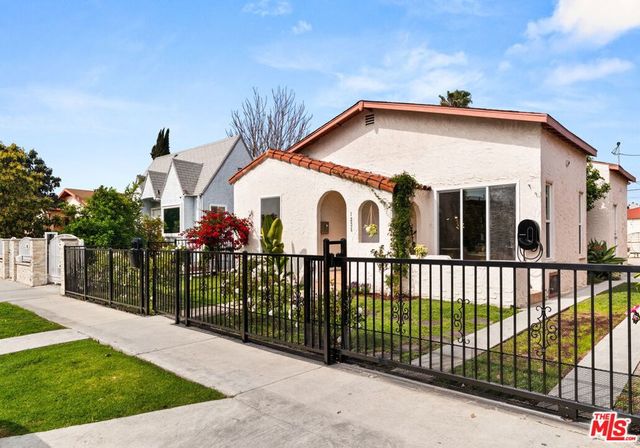 1235 E 74th Street, Los Angeles, CA 90001